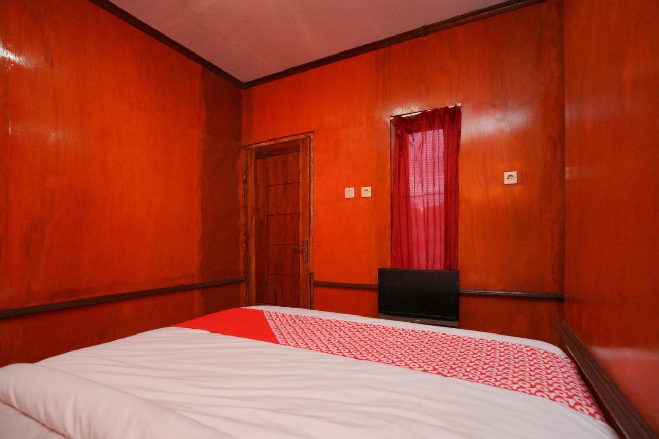 Oyo 2120 Pieter Homestay Bromo Probolinggo Ngoại thất bức ảnh